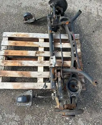 Volkswagen Golf VI Rear axle beam 