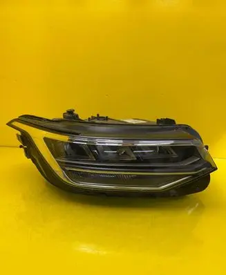 Volkswagen Tiguan Headlight/headlamp 5NB941036G