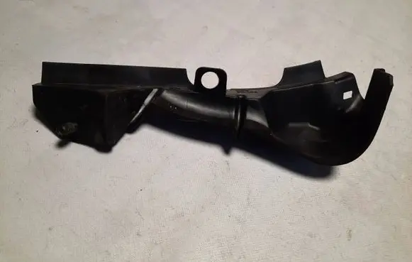 Audi A6 S6 C7 4G Fender mounting bracket 4G0805233