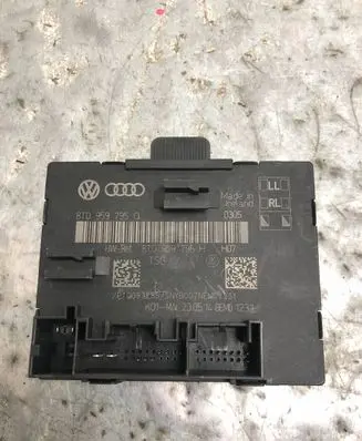 Audi A4 S4 B8 8K Door control unit/module 8T0959795Q