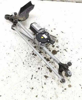 BMW 4 F36 Gran coupe Front wiper linkage and motor 7260488 546152215