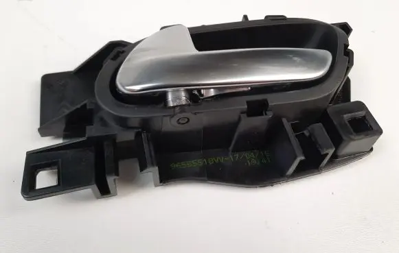 Peugeot 208 Front door interior handle 96555518VV