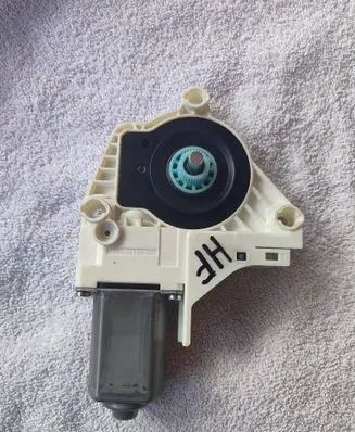 Audi A6 S6 C7 4G Front door window regulator motor 8K0959802B