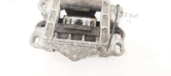 Ford Mondeo Mk III Engine mount bracket 95BB9B929AA 95BB-9B929-AA