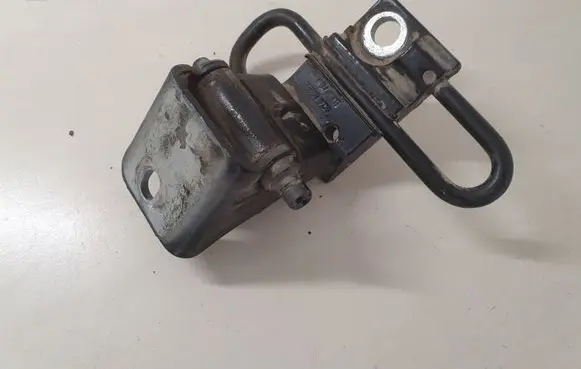 Seat Altea XL Rear door lower hinge 6Q4833411A