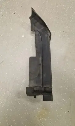 Audi Q7 4M Other engine bay part 4M0821169B