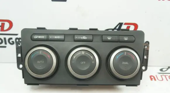 Mazda 6 Climate control unit GAM761190B