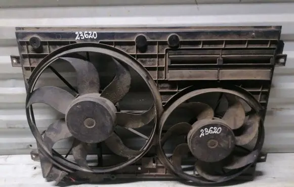 Skoda Octavia Mk1 (1U) Fan set 1355D300191 1K0121207AA