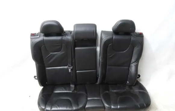 Volvo V40 Cross country Second row seats 