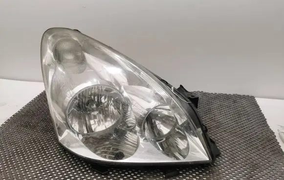 Toyota Corolla Verso AR10 Headlight/headlamp 3124 STANLEY3124 7357230400