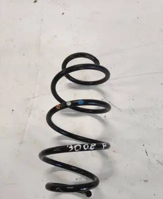 Peugeot 3008 I Front coil spring 