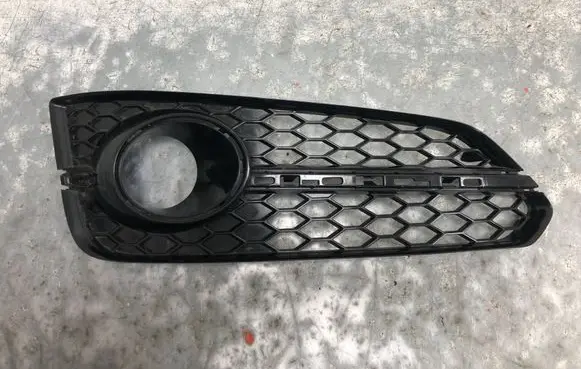 Audi A8 S8 D4 4H Front fog light trim/grill 4H0807680AB-BILI 4H0807680AB