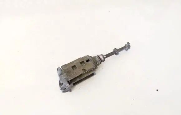 Renault Vel Satis Front door lock (next to the handle) 