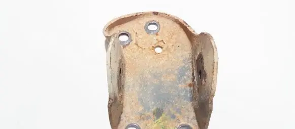 Volkswagen PASSAT B4 Bracket in trunk/boot 