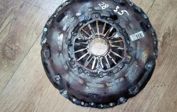 Opel Vectra C Pressure plate 1424F2210 1024F2203