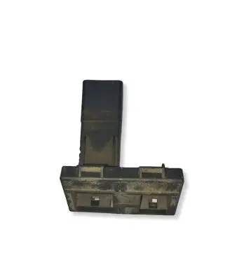 Volkswagen PASSAT B6 Glow plug pre-heat relay 038907281D