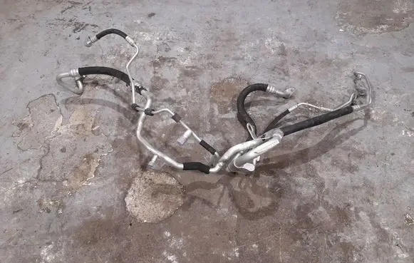 Mercedes-Benz GLC X253 C253 Air conditioning (A/C) pipe/hose 2138302702 2138301201