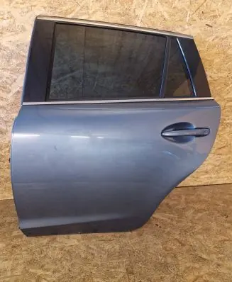 Mazda 6 Rear door