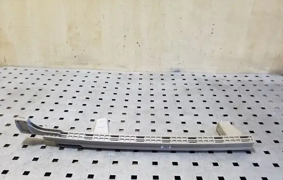 KIA Soul Rear door windshield rail 83550K0000