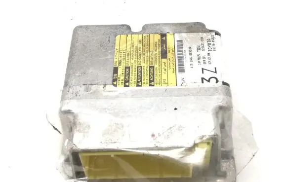 Toyota Avensis T270 Airbag control unit/module 8917005321