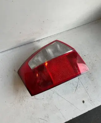 Audi A4 S4 B6 8E 8H Rear/tail lights 153929
