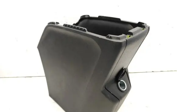 Peugeot 2008 I Other center console (tunnel) element 9677873377