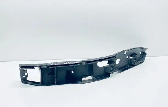 Volkswagen Touareg I Front bumper mounting bracket 7L6807183A