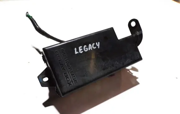 Subaru Legacy Fuse module 82231AE050