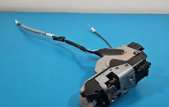 Citroen DS4 Front door lock IMPRK1542273