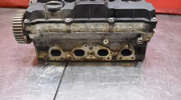Peugeot 206 CC Engine head 9636076010