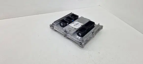 Audi A4 S4 B9 Engine control unit/module 8W0907401E 059907309F 0281031650