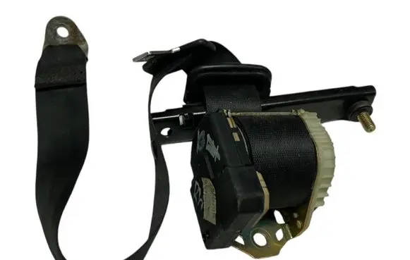 Land Rover Range Rover L322 Front seatbelt 330942902