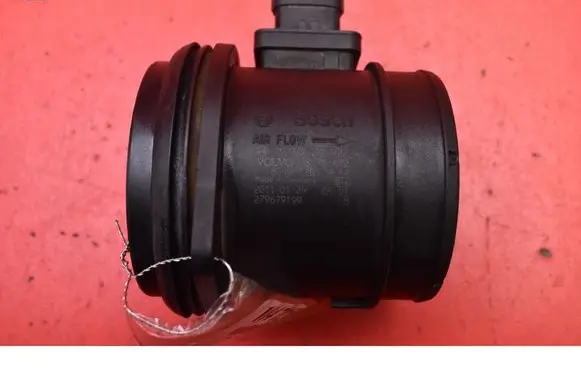 Volvo V60 Mass air flow meter 30785472