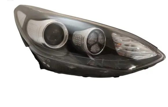 KIA Sportage Headlight/headlamp 92102F1040