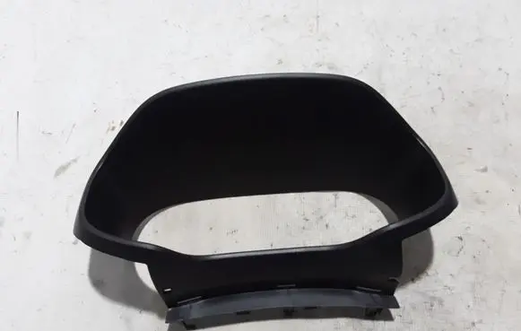 Dacia Sandero III Dashboard trim 682400967R