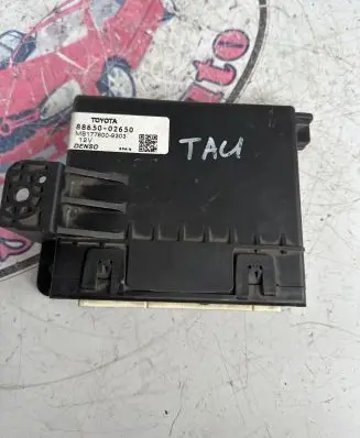 Toyota Auris 150 Other control units/modules 8865002650