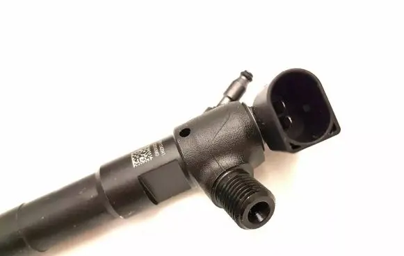 Volkswagen Crafter Fuel injector 03N130277J 03N130277D HRD372