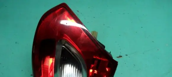 Ford Galaxy Rear/tail lights 17701011