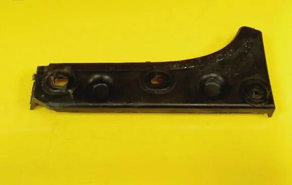 Audi A6 S6 C5 4B Front bumper mounting bracket 4B0807283B