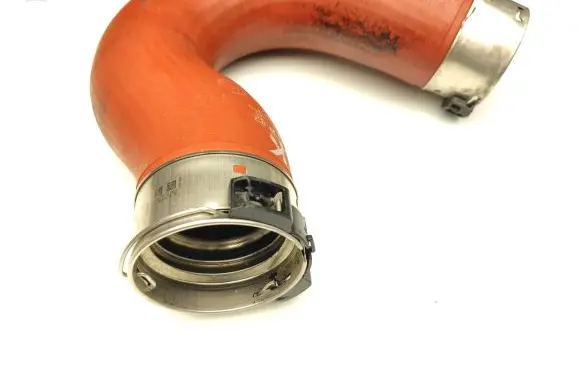 Mercedes-Benz Sprinter W907 W910 Intercooler hose/pipe A9065285082