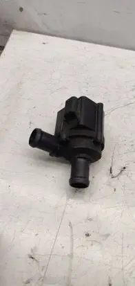 Skoda Octavia Mk3 (5E) Electric auxiliary coolant/water pump 5Q0965561B