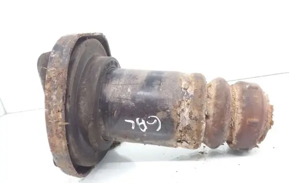 Volvo XC60 Rear coil spring rubber mount 6G915599BAA