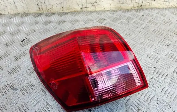 Nissan Qashqai Rear/tail lights 89071081