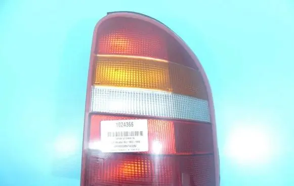 Ford Mondeo MK I Rear/tail lights IMPRK1024366