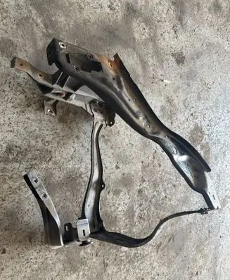 Mercedes-Benz E W212 Headlight/headlamp mounting bracket 212620021