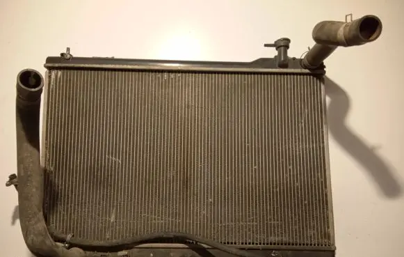 Infiniti FX Coolant radiator 68119