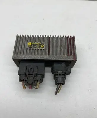 Renault Laguna I Glow plug pre-heat relay 7700100703