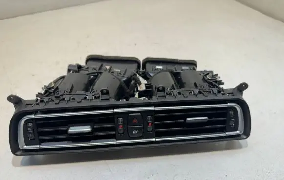BMW 7 F01 F02 F03 F04 Dash center air vent grill 9115860