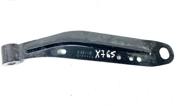 BMW X5 G05 Engine mounting bracket 6878071