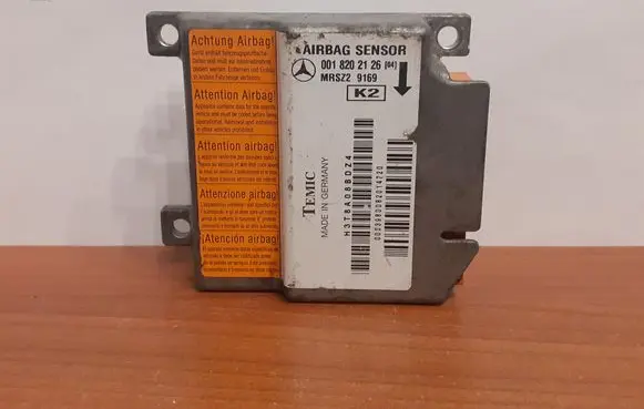 Mercedes-Benz C W202 Airbag control unit/module 0018202126 5878